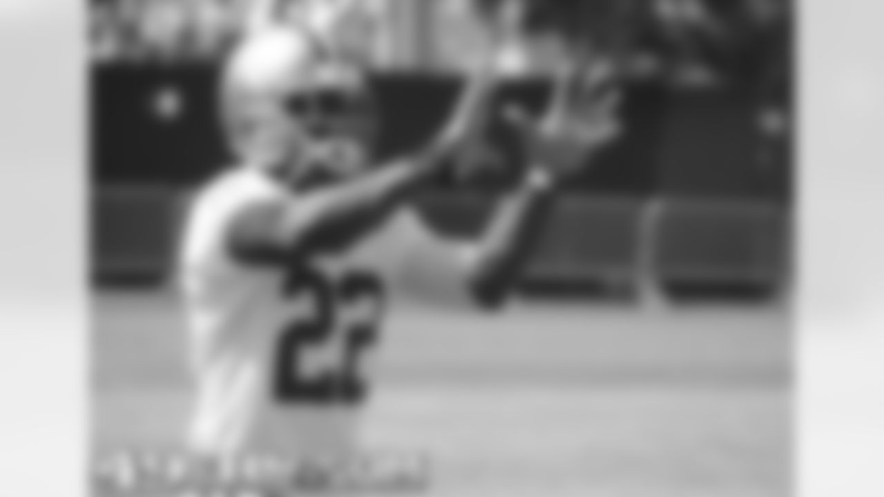 CB Nate Clements