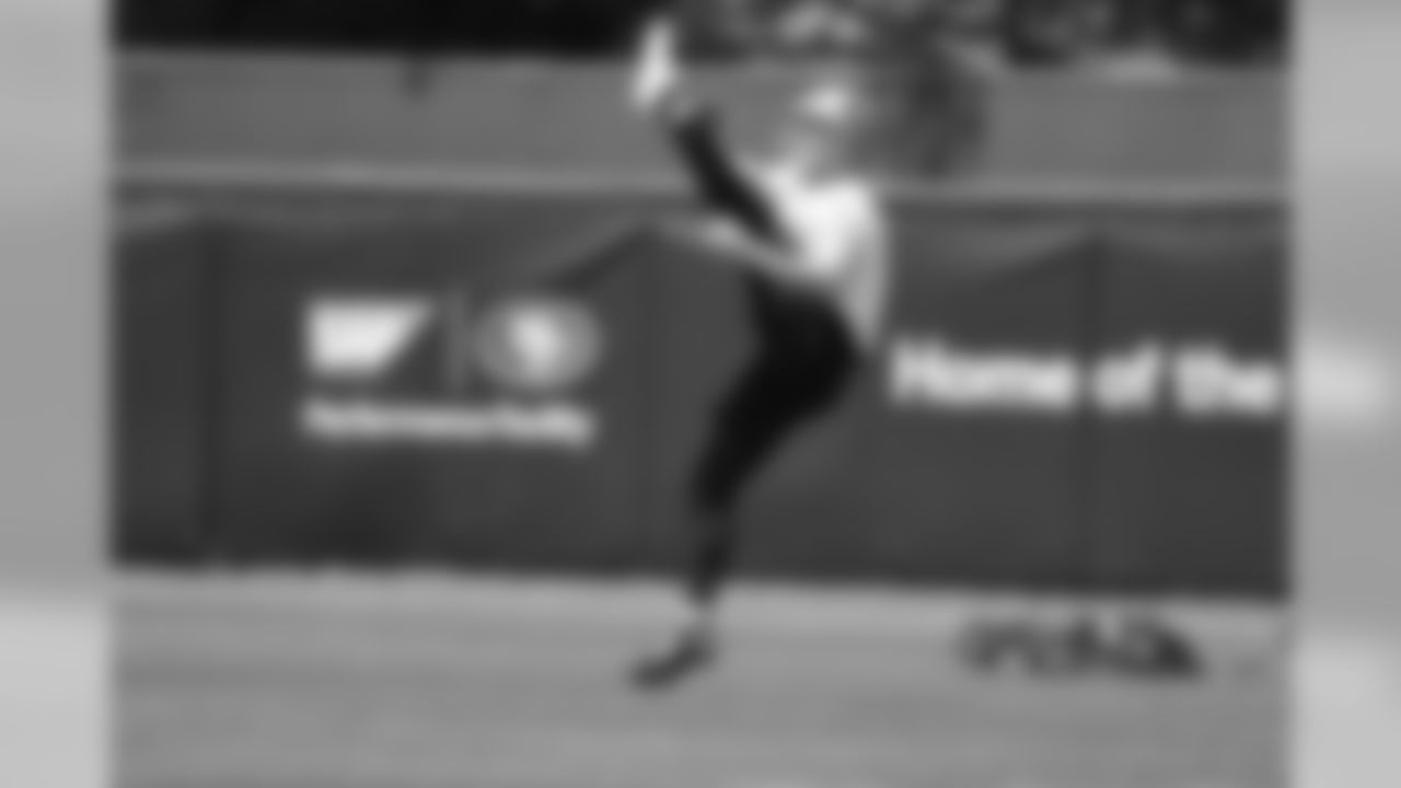 P Jeff Locke