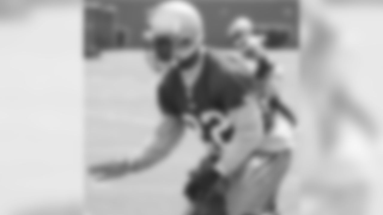 CB Nate Clements