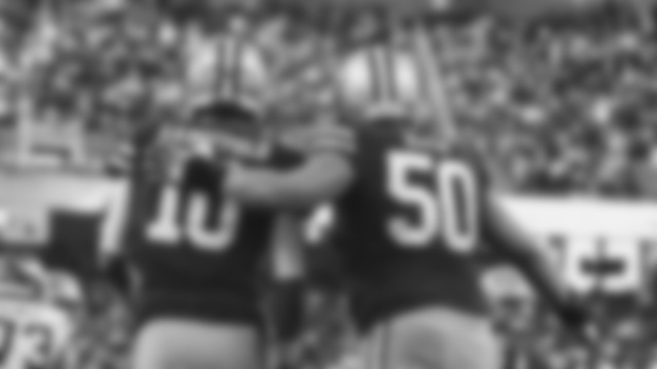 QB Jimmy Garoppolo, C Alex Mack