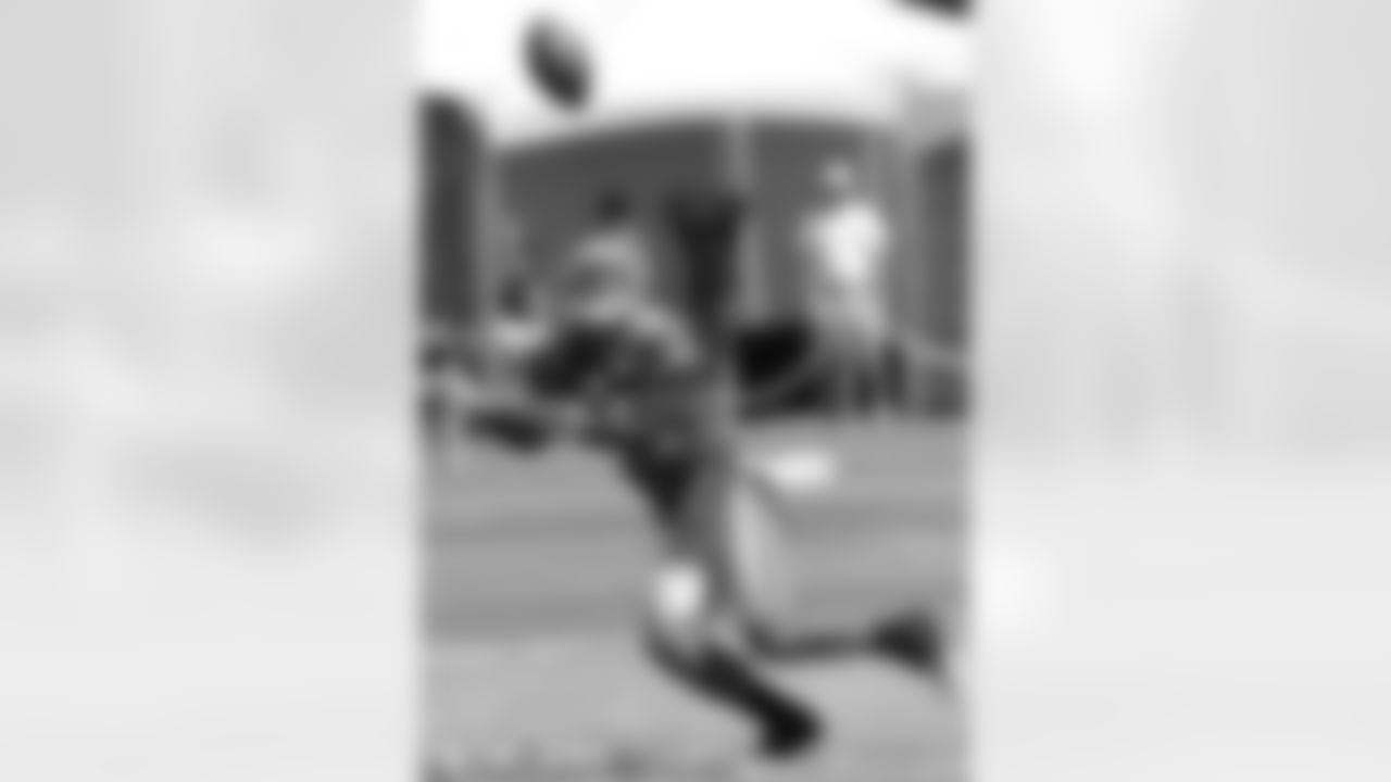 WR Kyle Williams