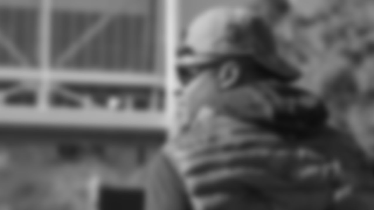 LB Dre Greenlaw