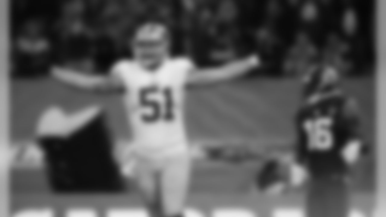 LB Dan Skuta