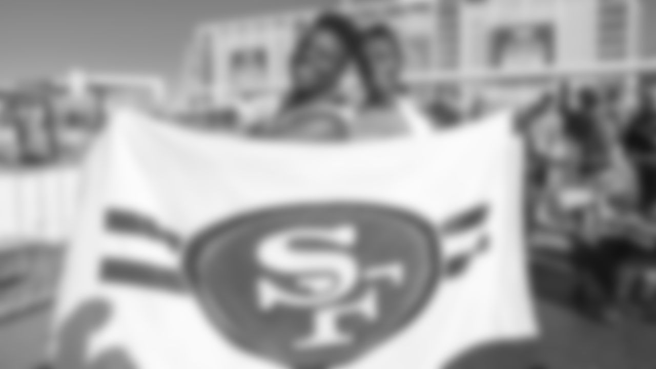49ers Faithful Slip and Slide into the Divisional Round at Playoff Splash Presented by SAP