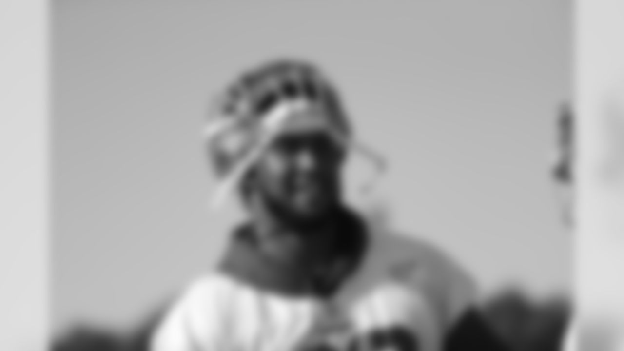 DL DeForest Buckner
