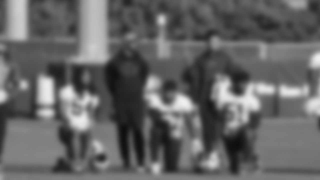 LB Fred Warner, LB Dre Greenlaw, LB Azeez Al-Shaair