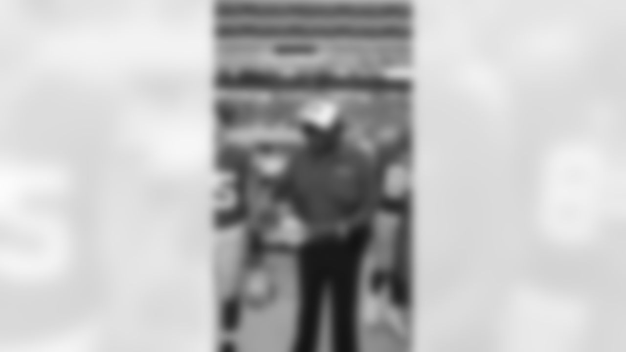 Running Backs Coach Bobby Turner