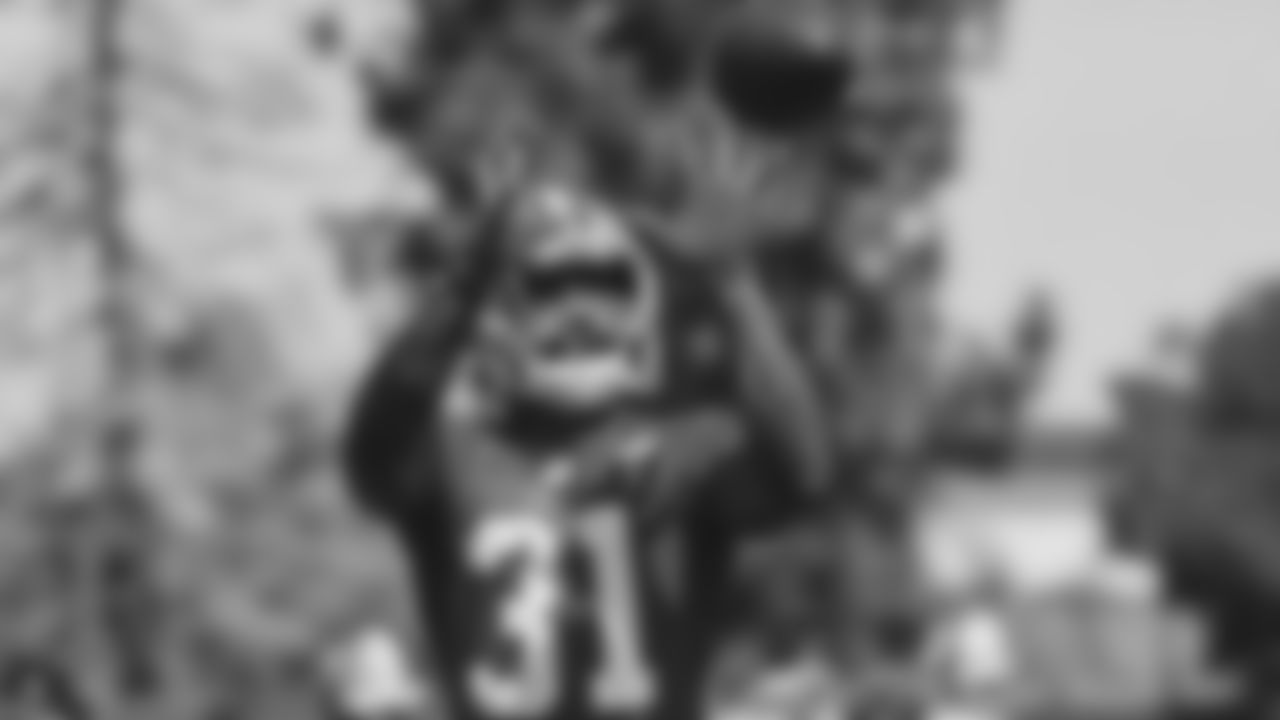 RB Raheem Mostert