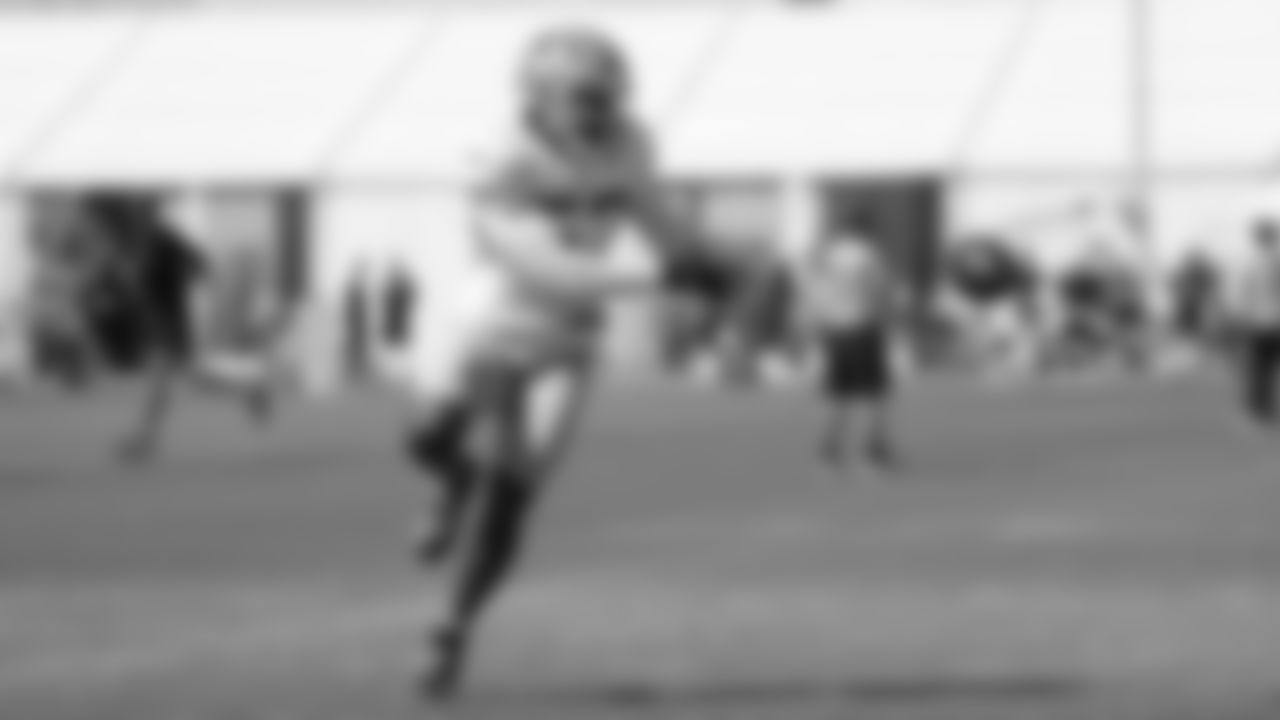 LB Jonas Griffith
