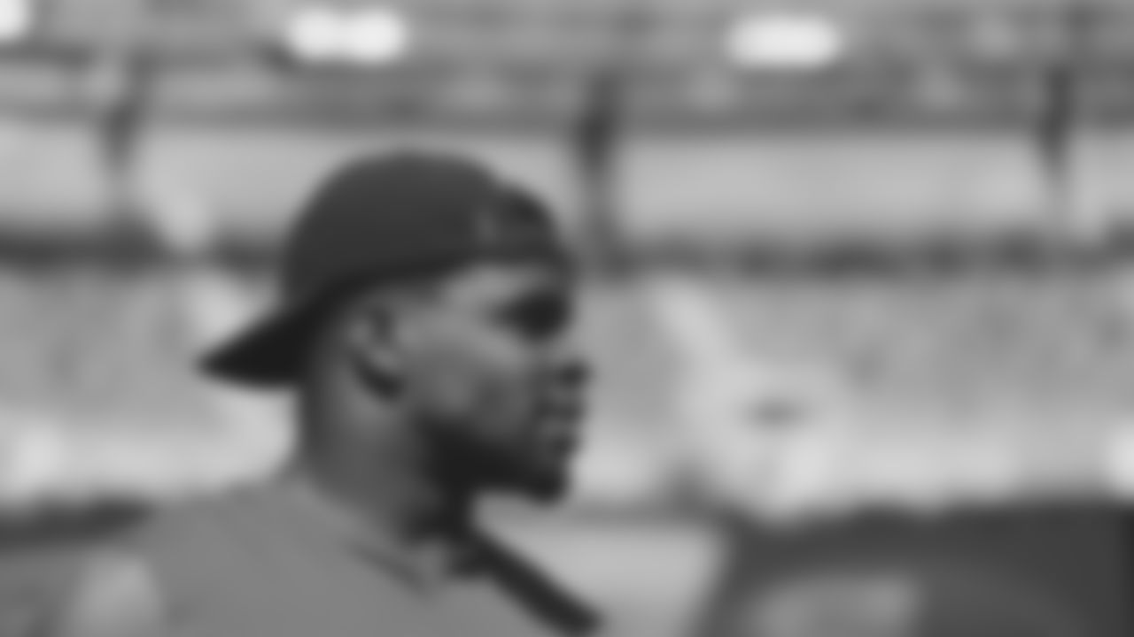 LB Dre Greenlaw