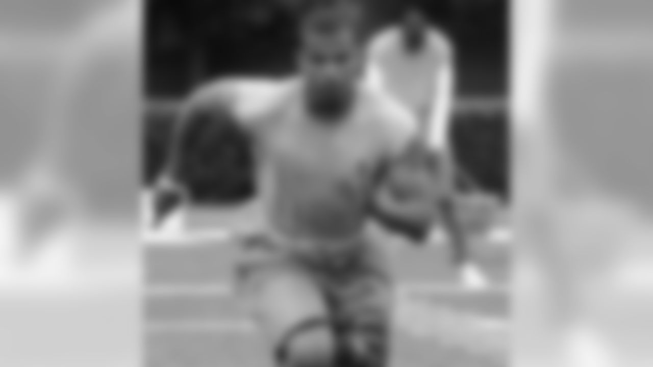WR Arnaz Battle