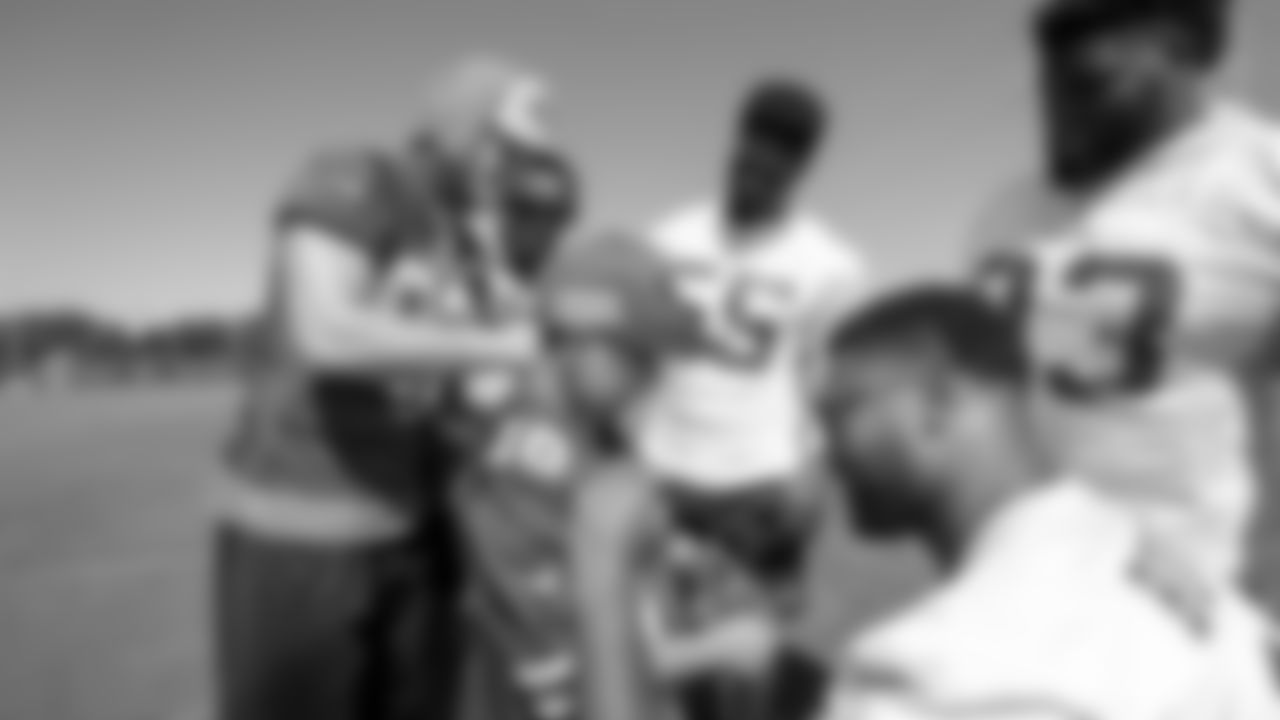 49ers Players Welcome Benny into the Huddle for a Special 49ers Wish
