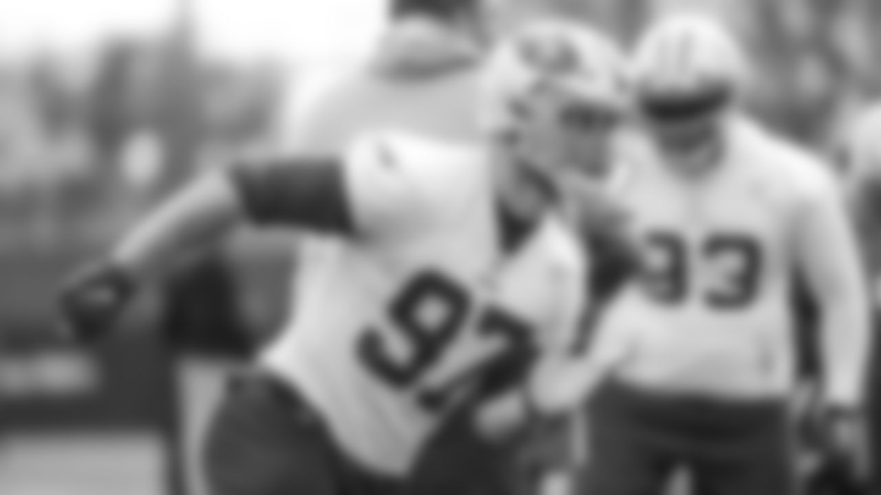 DL Nick Bosa