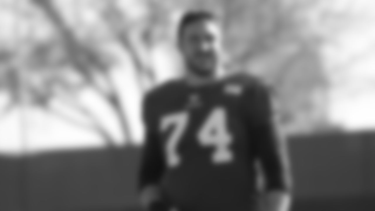 T Joe Staley