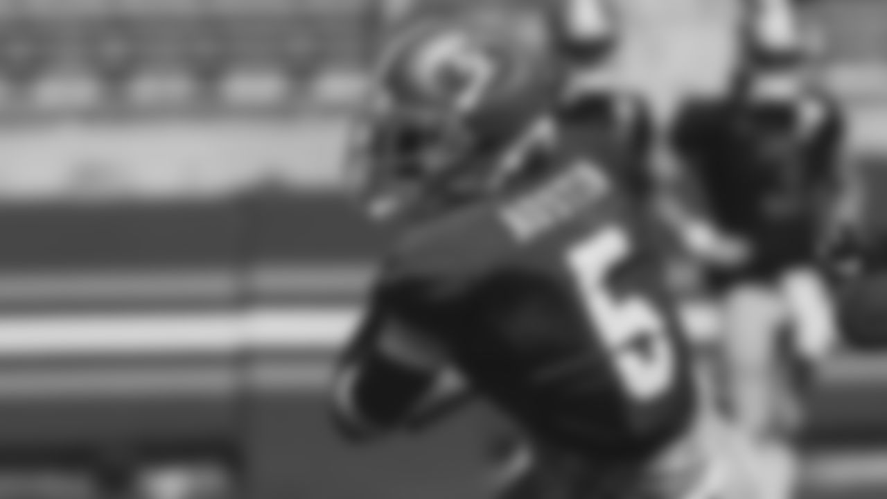 WR Tavon Austin
