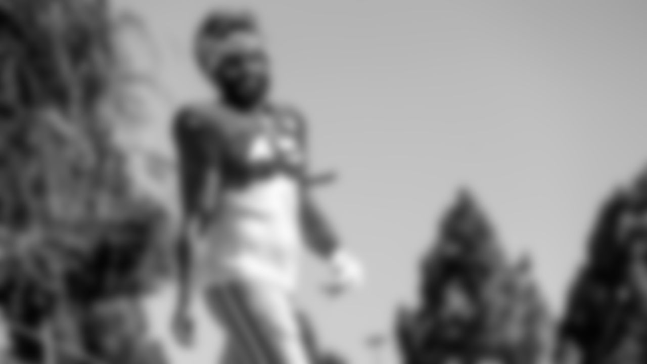TE Niles Paul