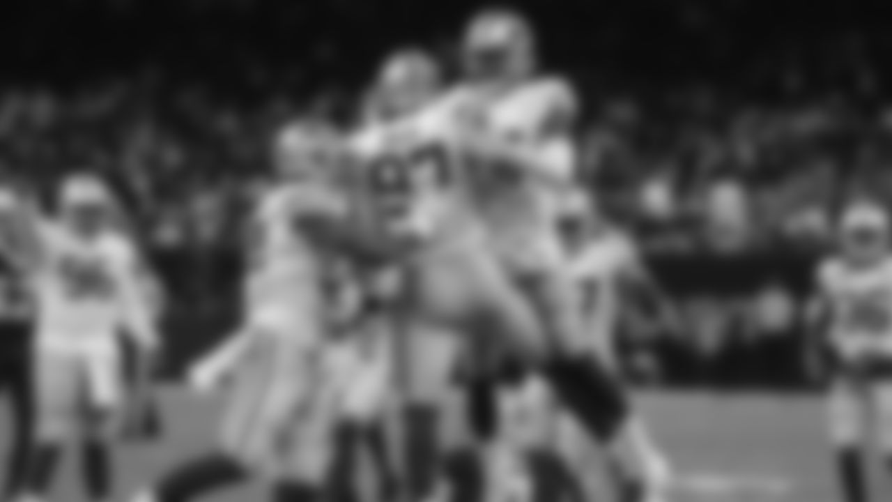 DL Nick Bosa
