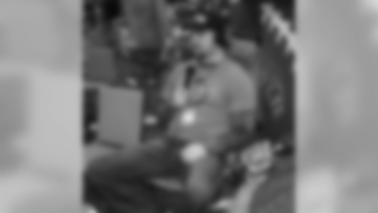 Los Gatos, California native and KC Chiefs DE Jared Allen on the air with T
