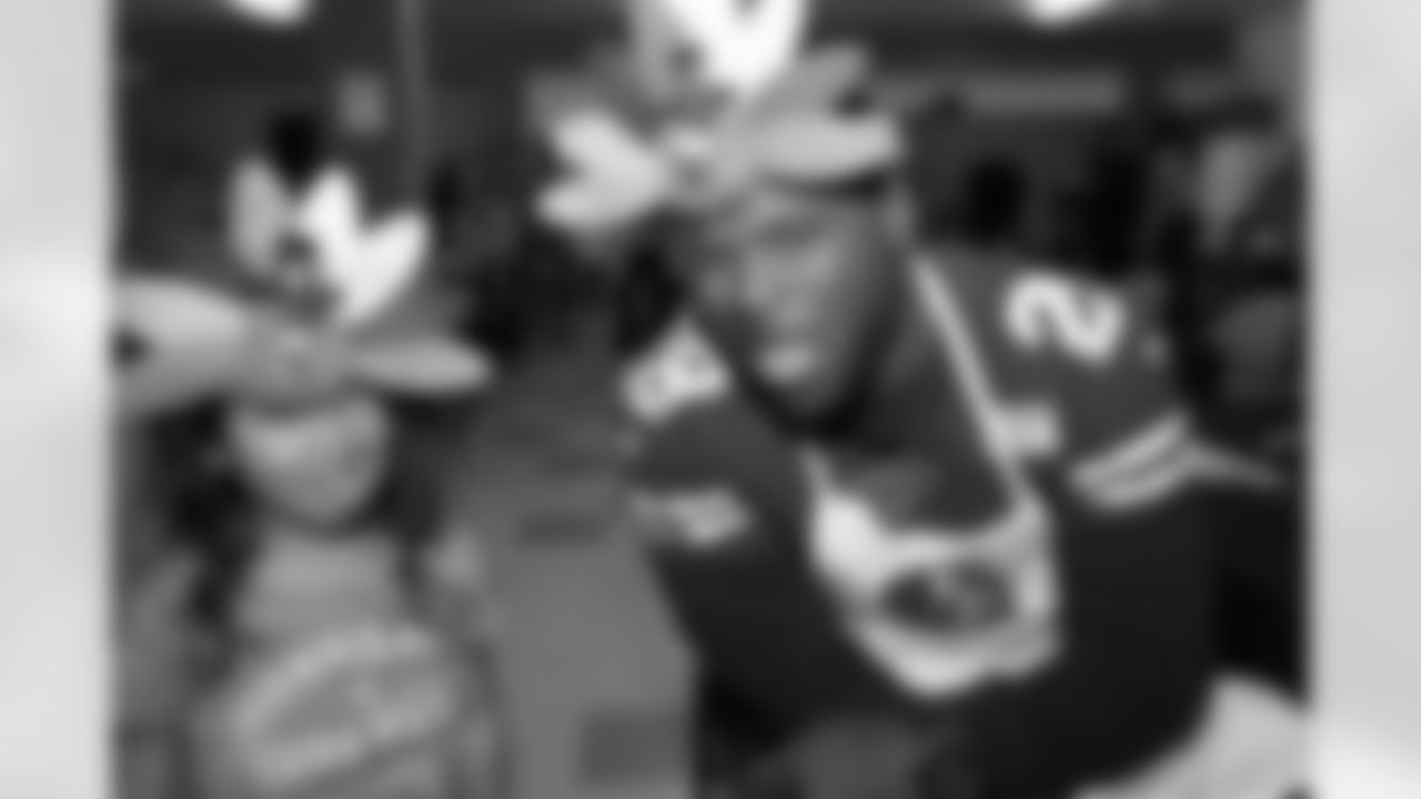RB Carlos Hyde