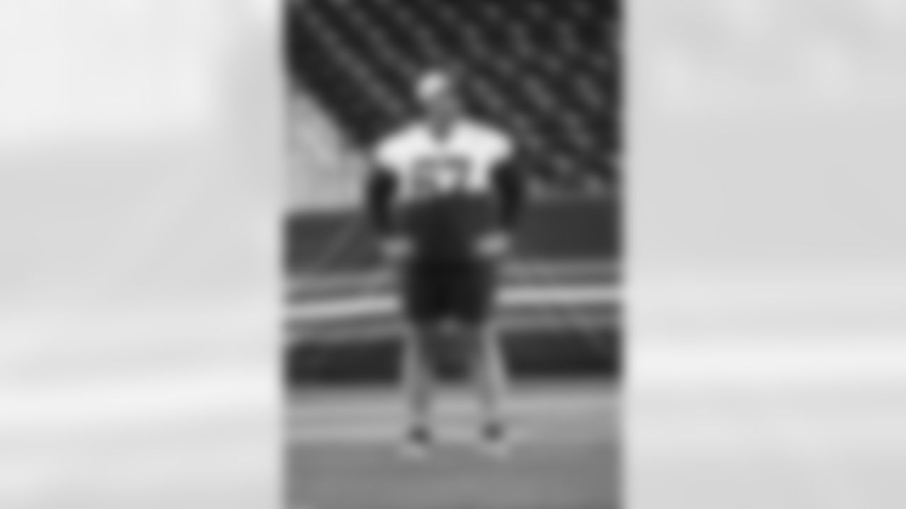 OL Keith Ismael