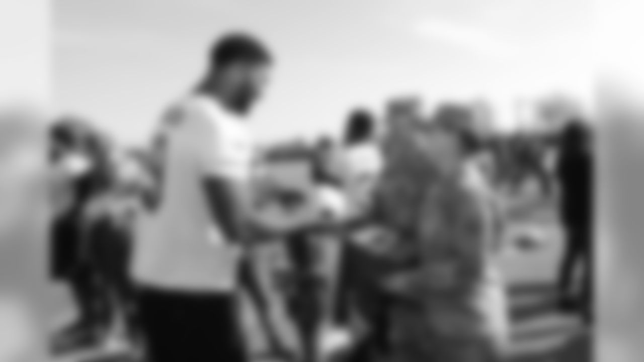 DL DeForest Buckner