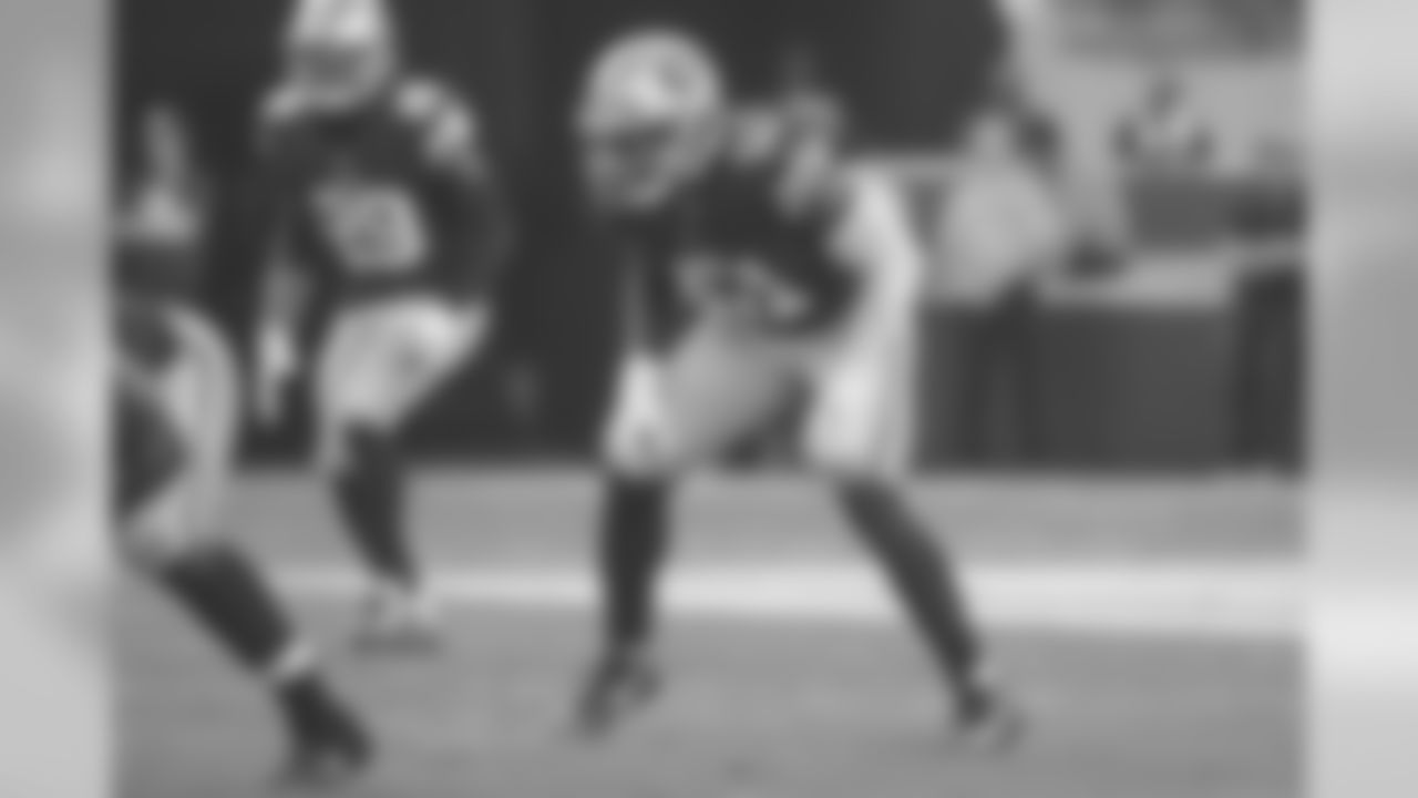 LB Malcolm Smith