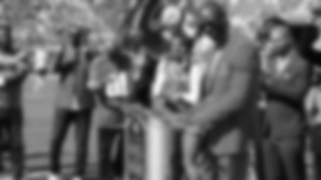 Terrell Owens 49ers Hall of Fame Induction presented by Devcon Construction, Inc.
