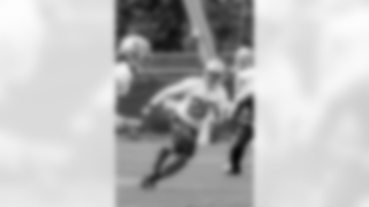 DB Don Jones