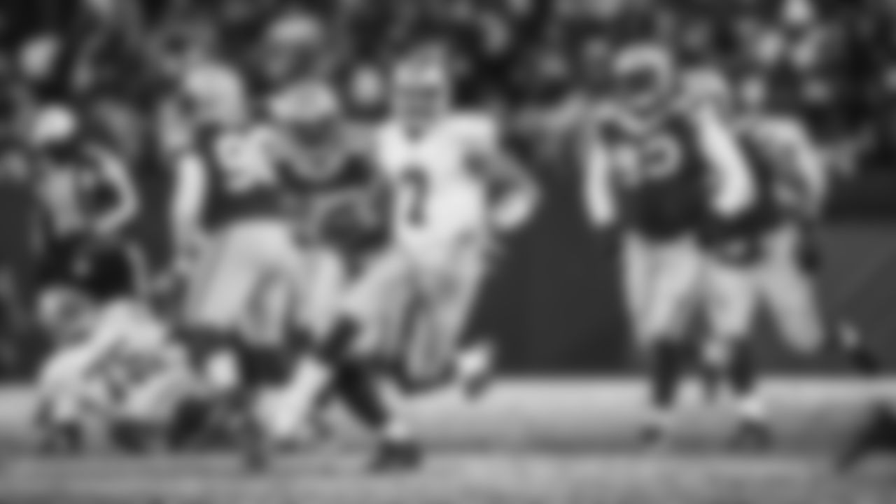 QB Colin Kaepernick