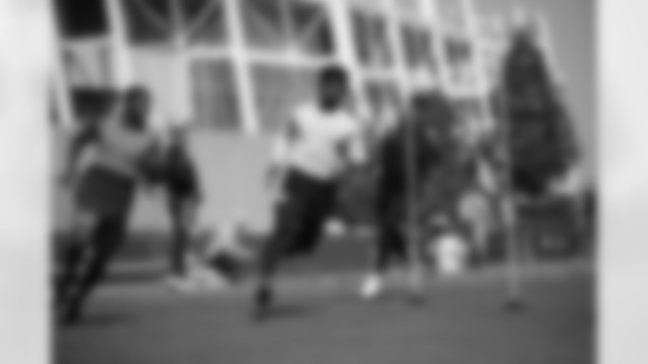 WR Marquise Goodwin