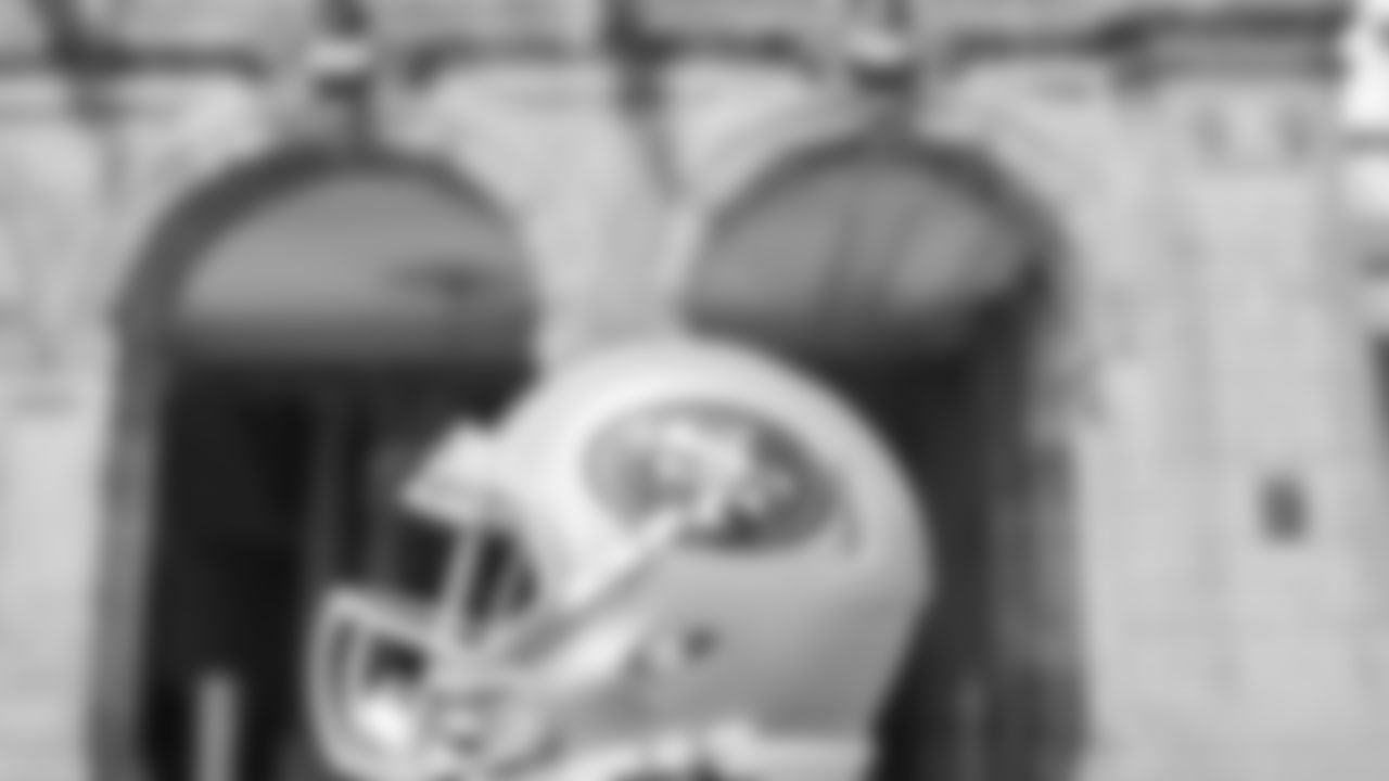 49ers Mini Helmet Visits the Sites in Mexico City