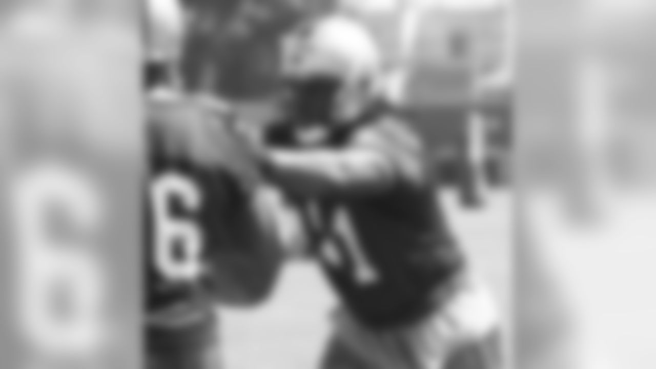 DT/DE Ray McDonald