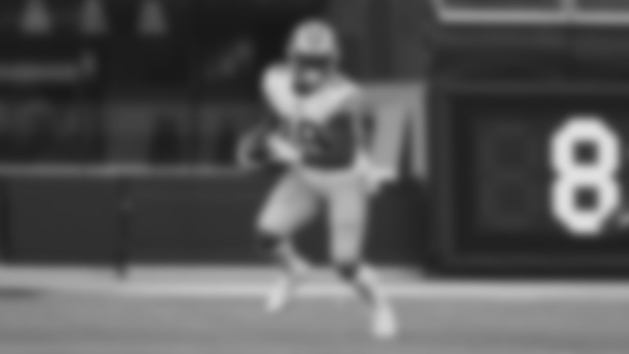 WR Deebo Samuel