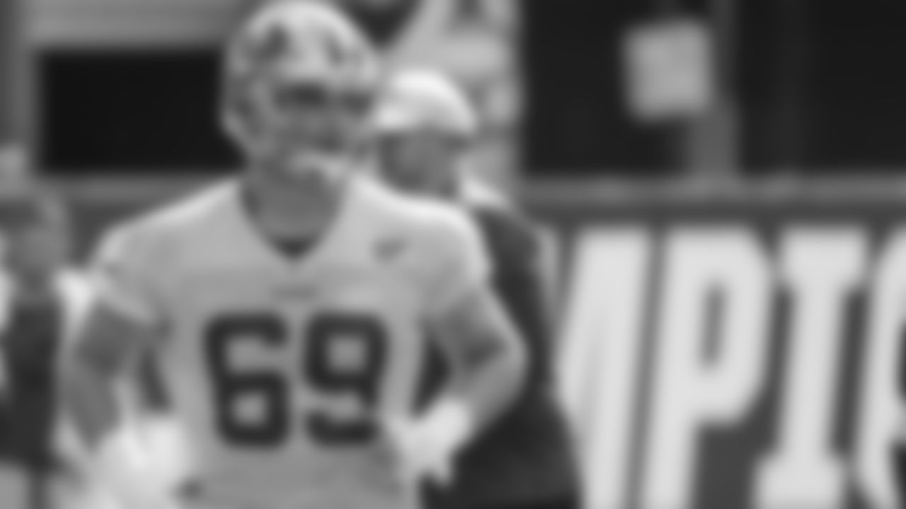 T Mike McGlinchey