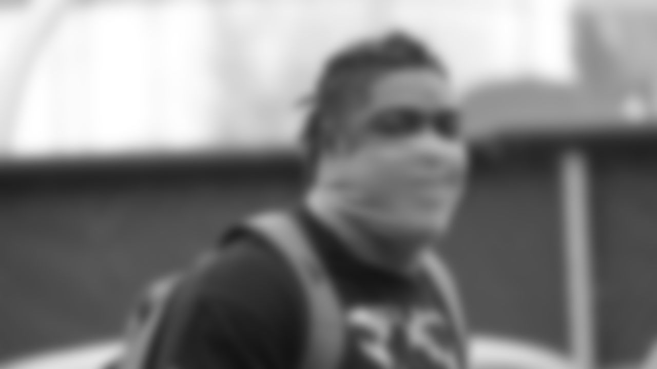 DL Kerry Hyder