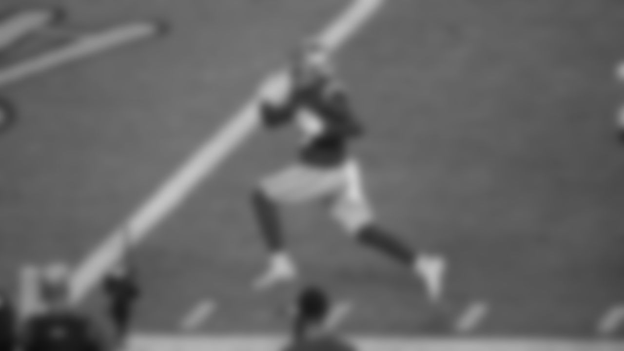 WR Deebo Samuel