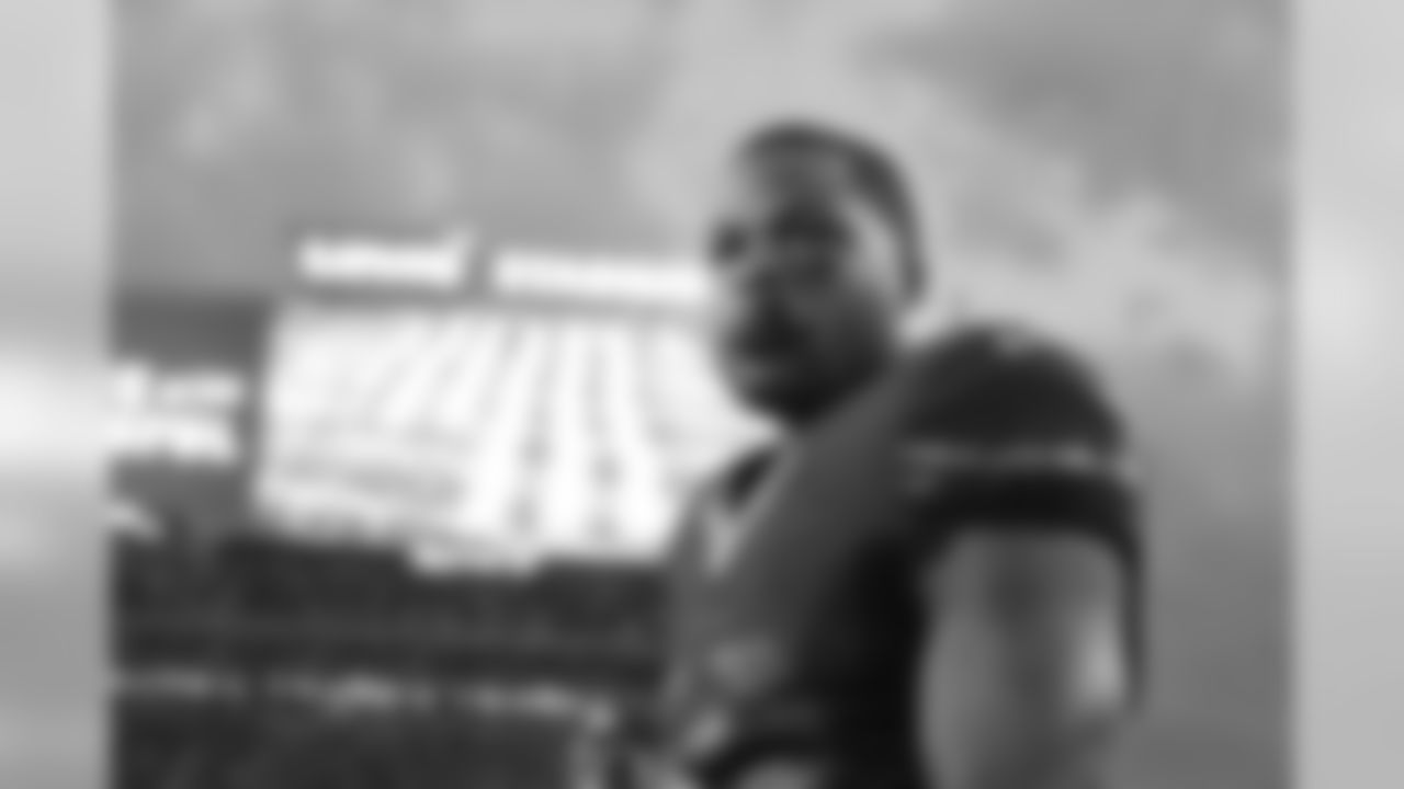 RB - Carlos Hyde