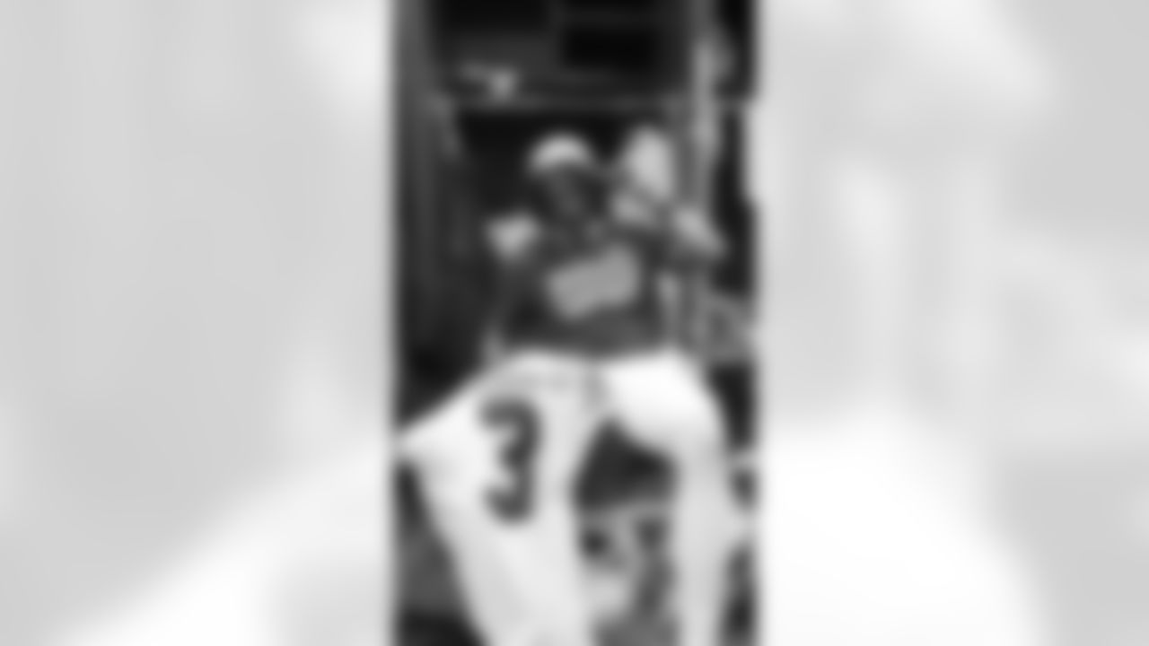 WR Ray-Ray McCloud III