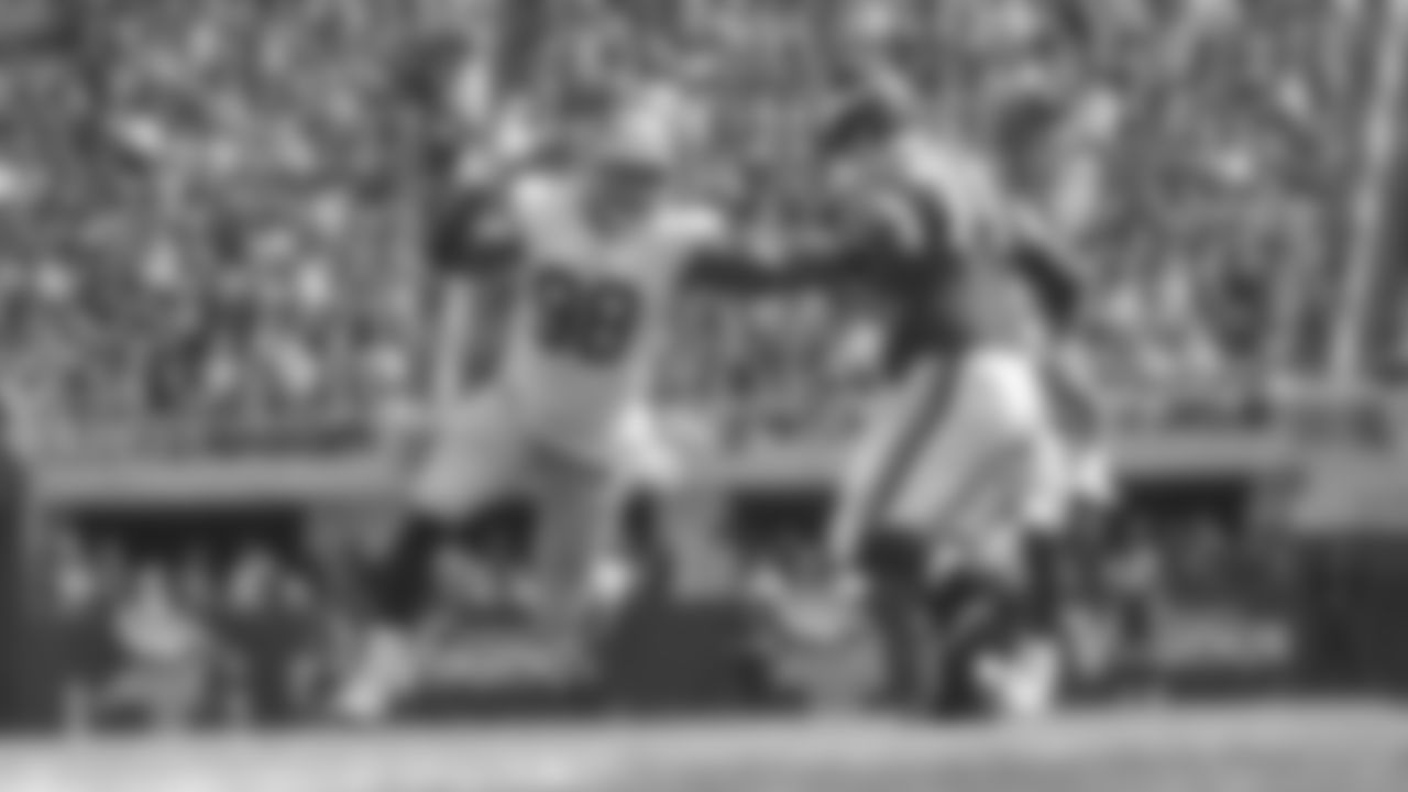 DL Ronald Blair III