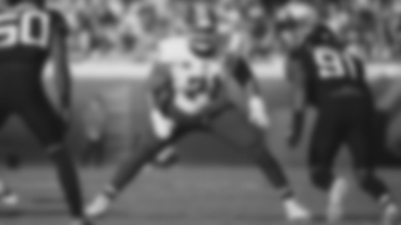 OT Trent Williams