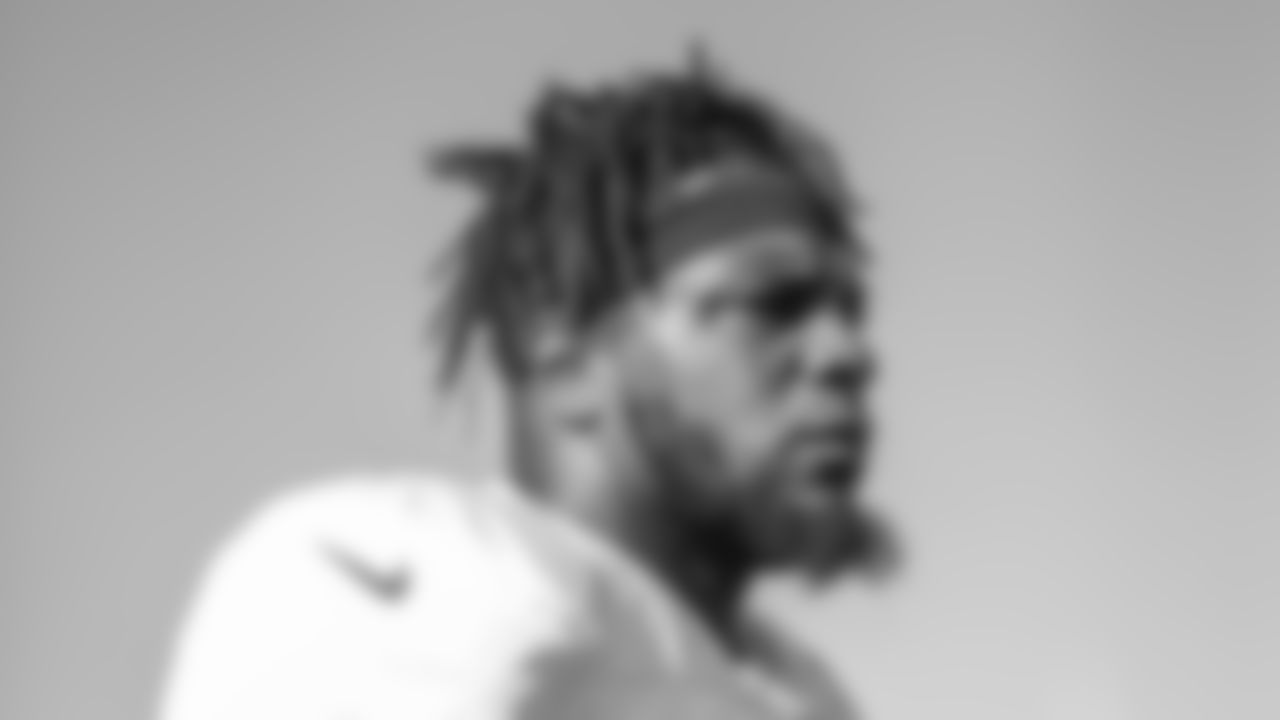 LB Kwon Alexander