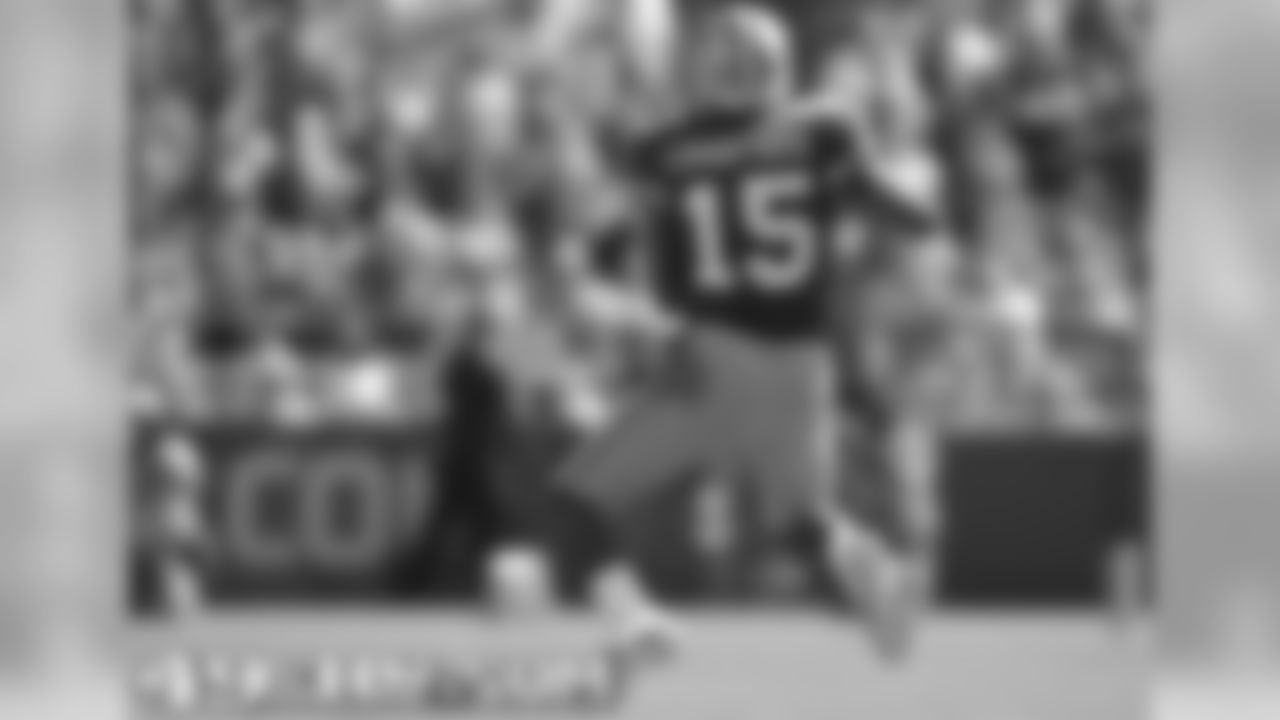 WR Michael Crabtree