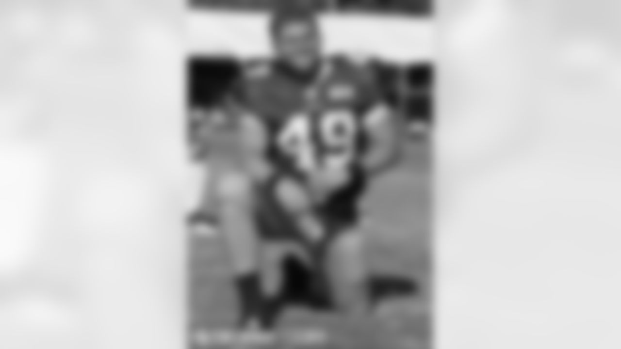 FB Bruce Miller