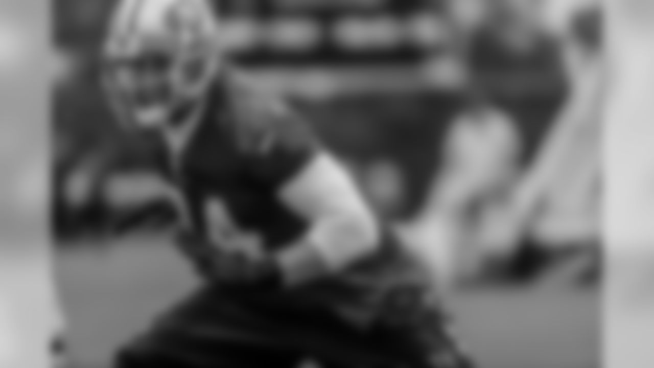 T Joe Staley