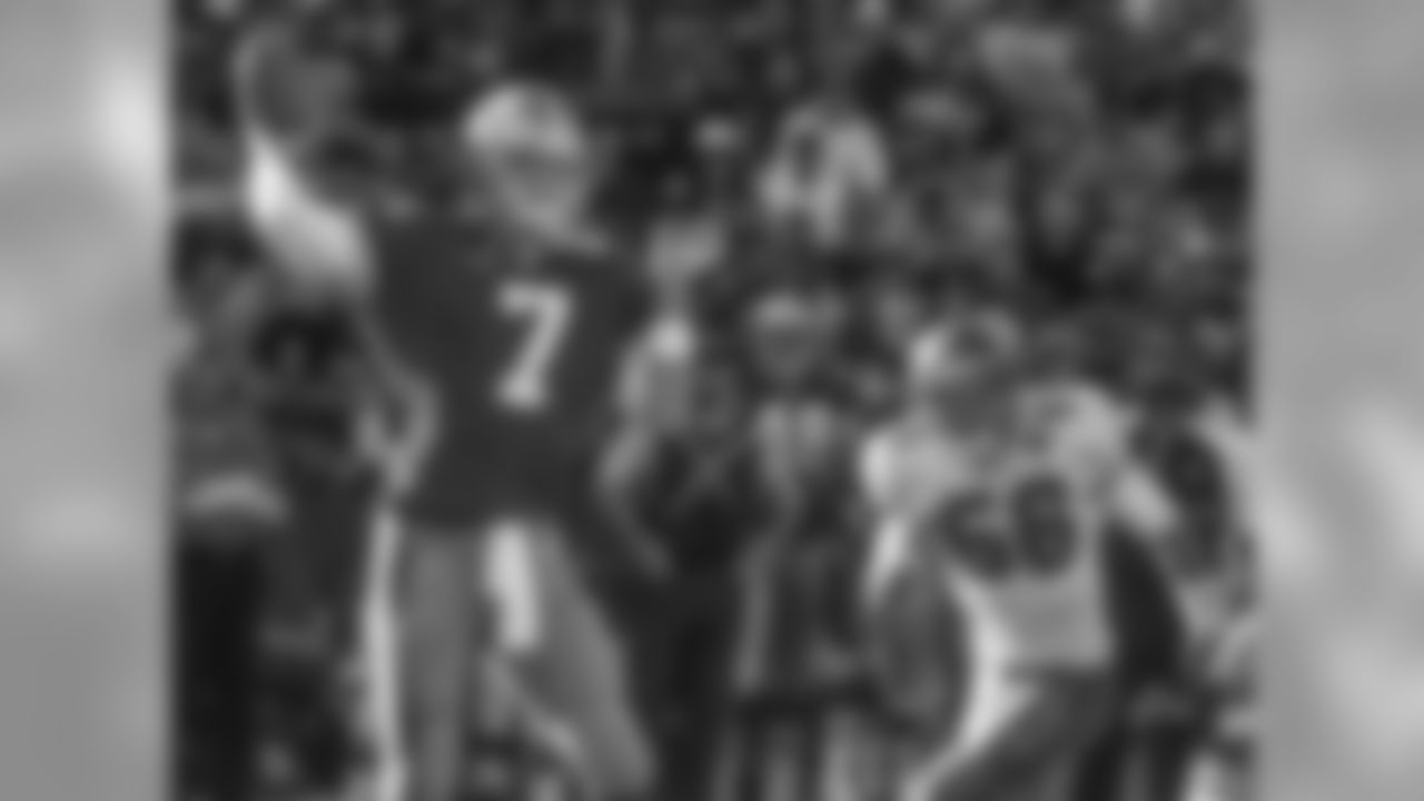 2005 -- 49ers quarterback Ken Dorsey.