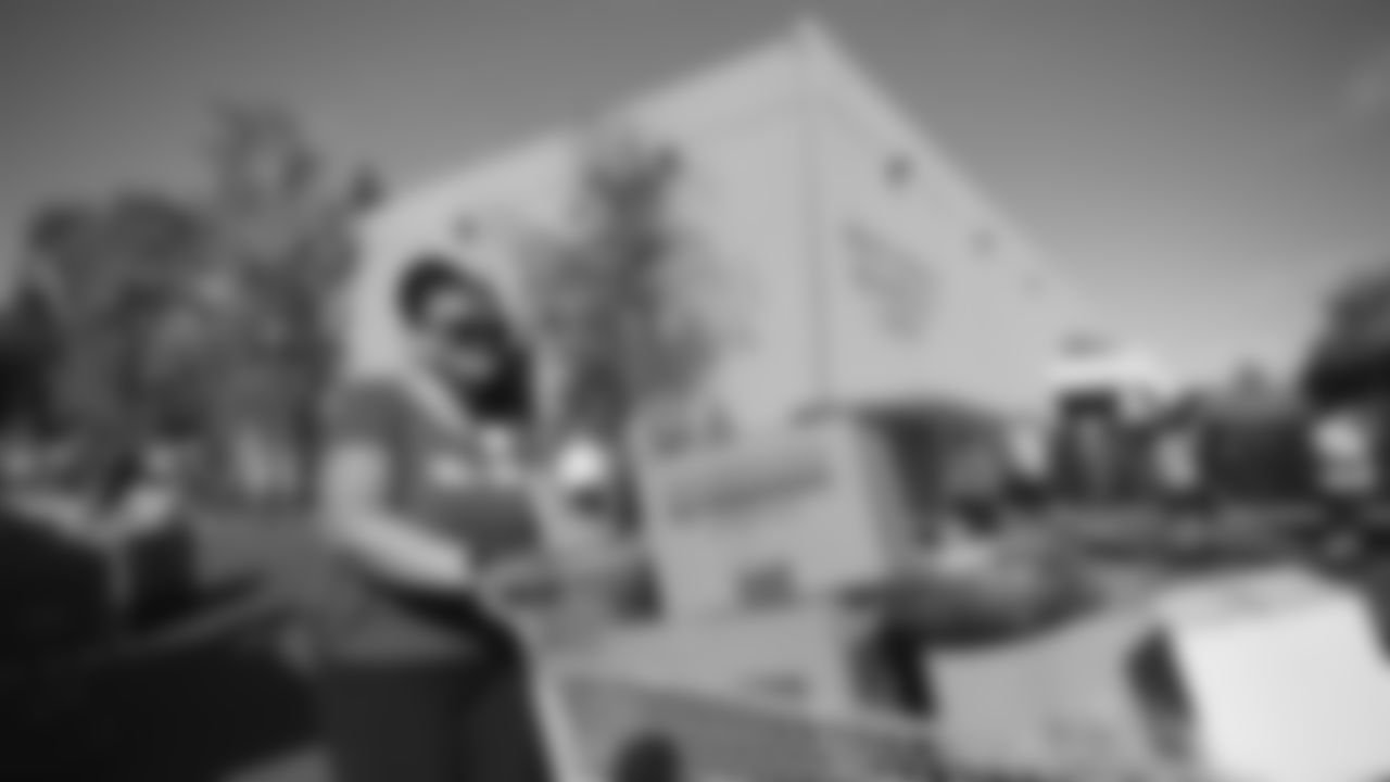 Community Day Food Distribution with Second Harvest
June 2020