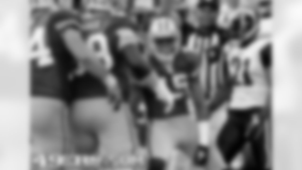 WR Michael Crabtree celebrates his TD