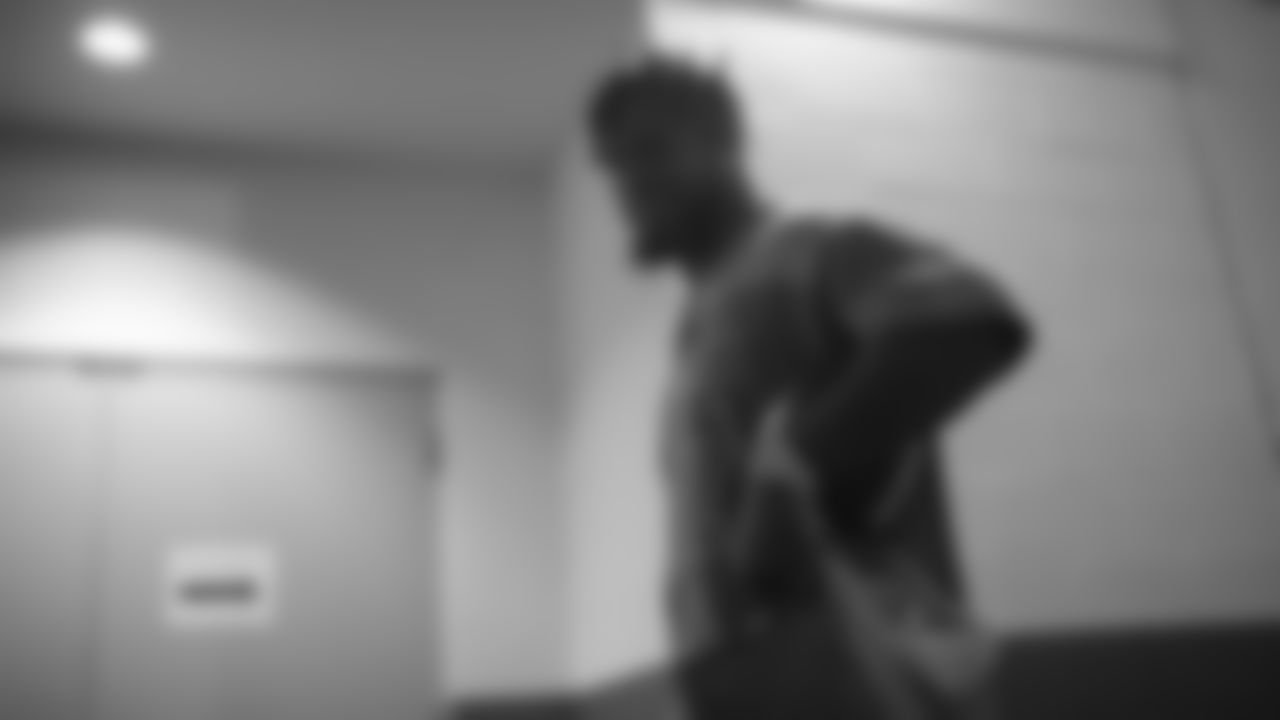 LB Kwon Alexander