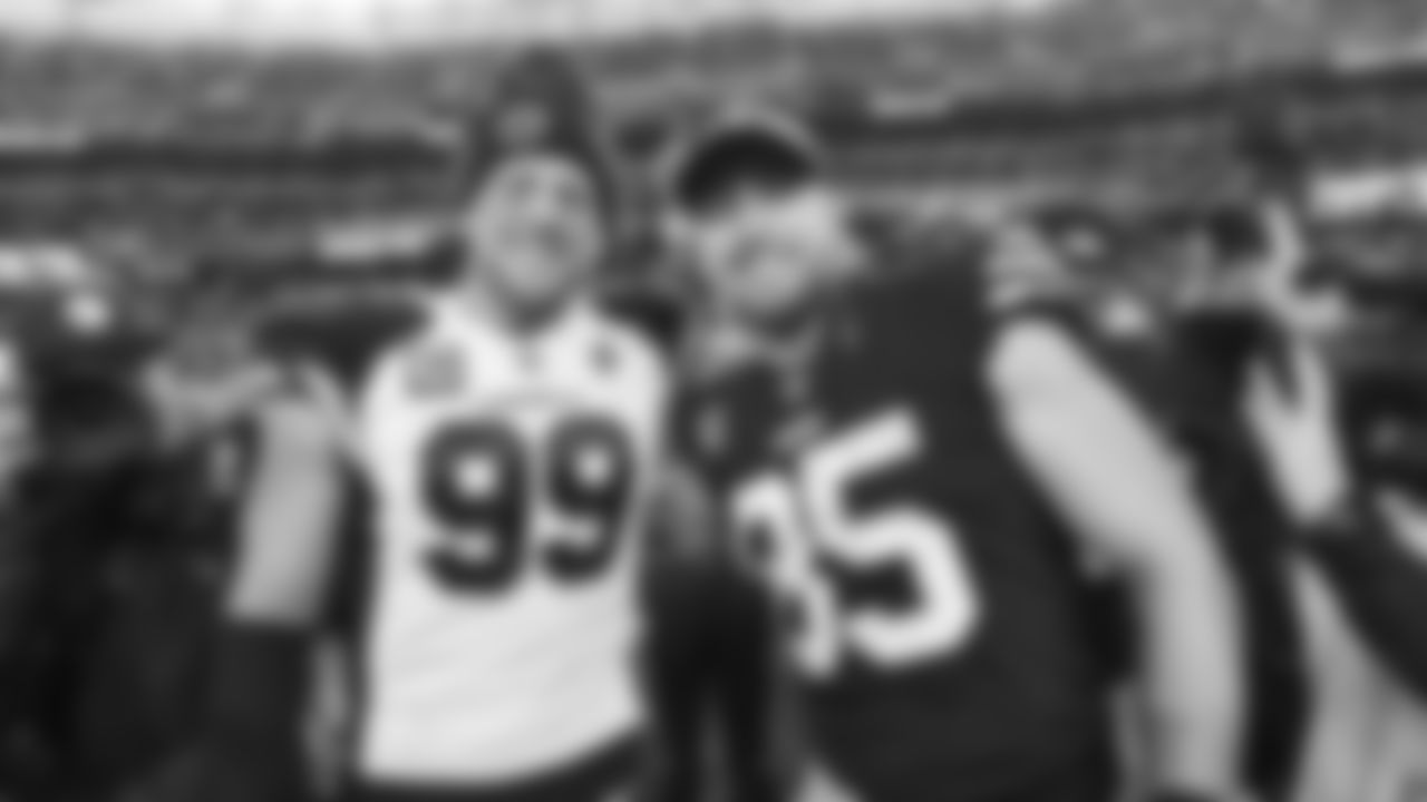 Arizona Cardinals DL J.J. Watt, TE George Kittle