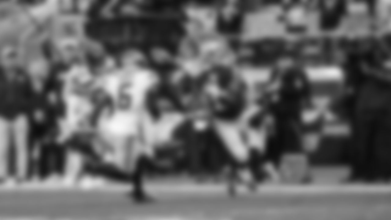 WR Jauan Jennings
